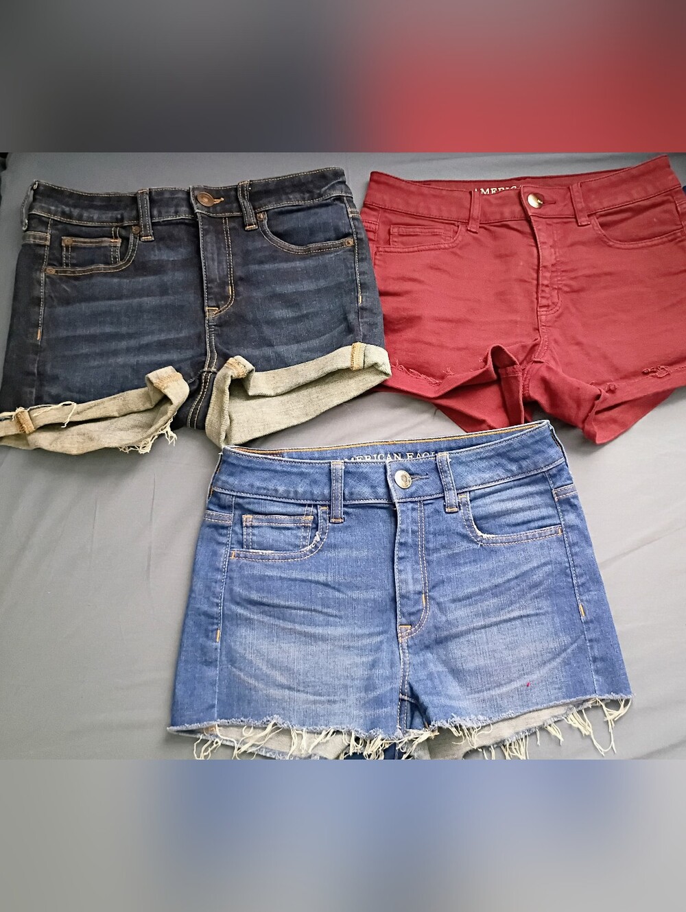 3 American Eagle Jeans Size 4 - Picture 2 of 8